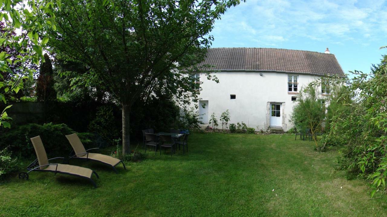 Le Clos Tilia Bed & Breakfast Cléry-Saint-André Exterior foto